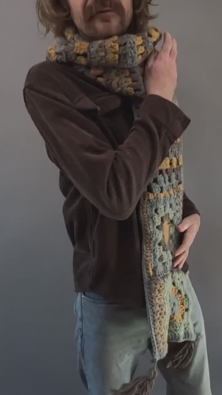 Crochet Scarf Pattern - Granny -