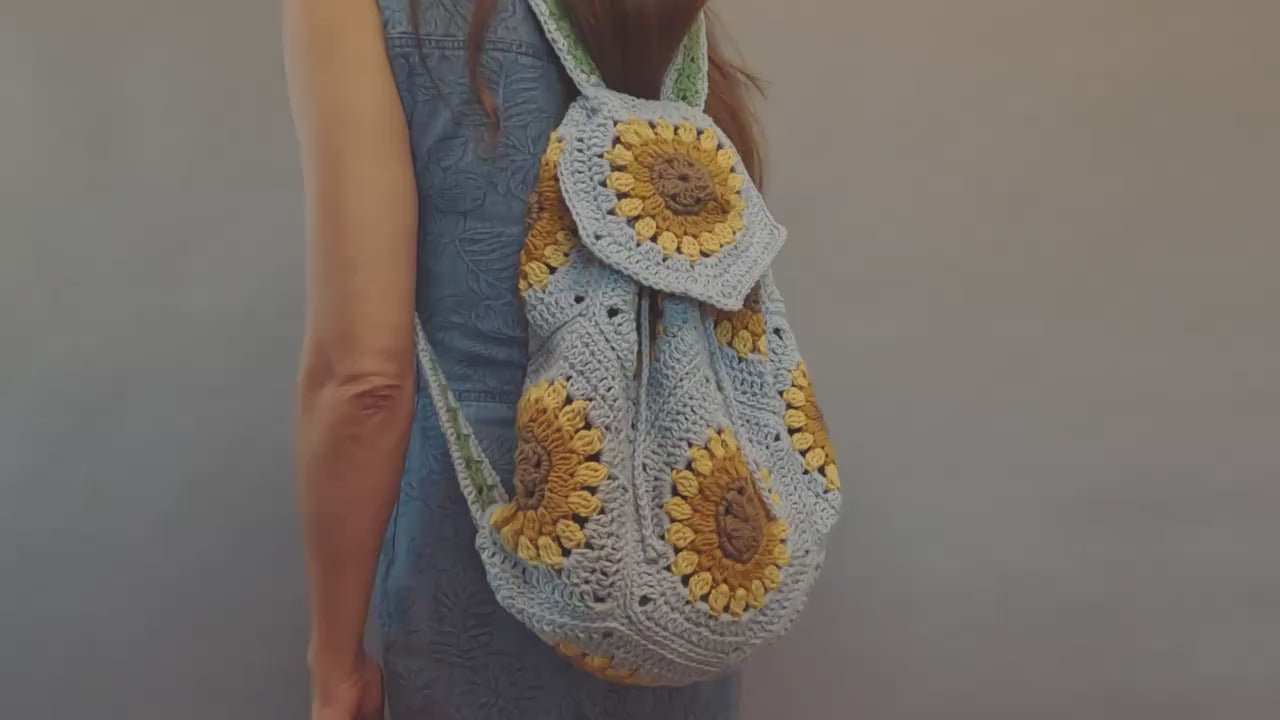 Crochet Pattern -Wanderlust Bag- Crochet Backpack Granny Square Purse Simple Crochet Tote Summer Bag Easy Beach Crochet Sunflower Purse PDF